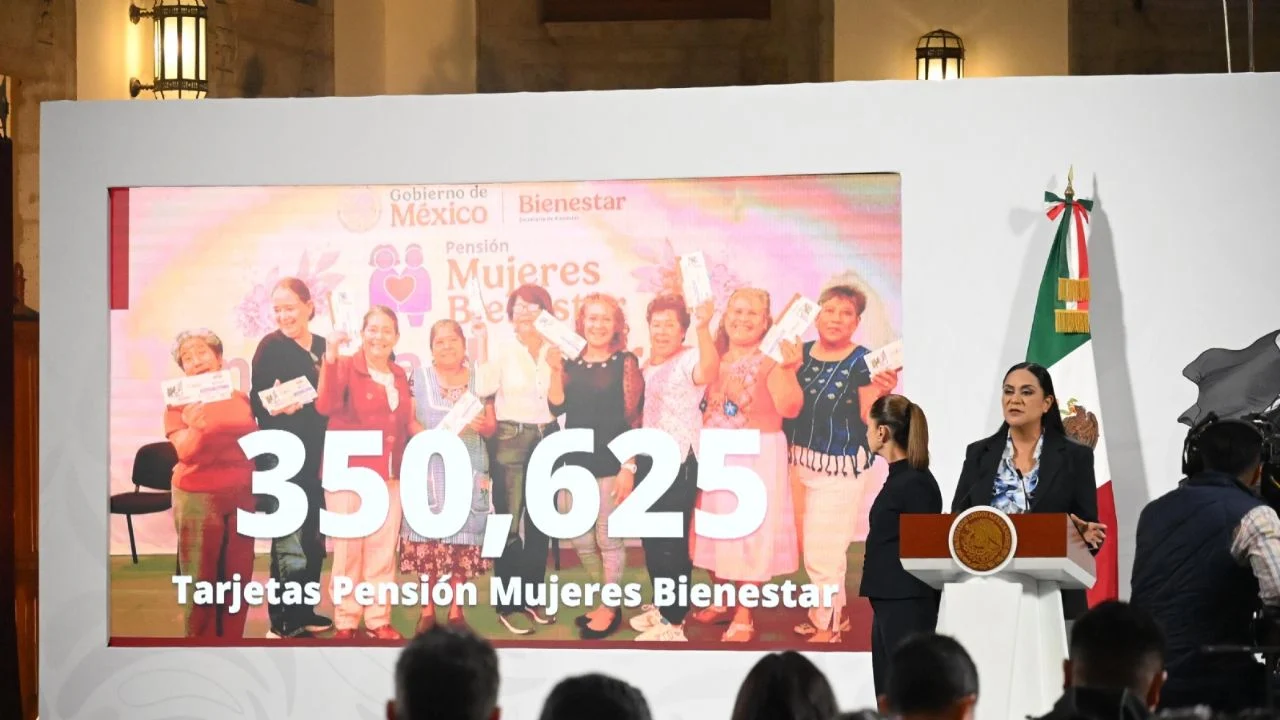 Entrega de tarjetas para Mujeres Bienestar se extiende hasta noviembre