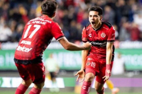 Gilberto Mora jugador de Xolos