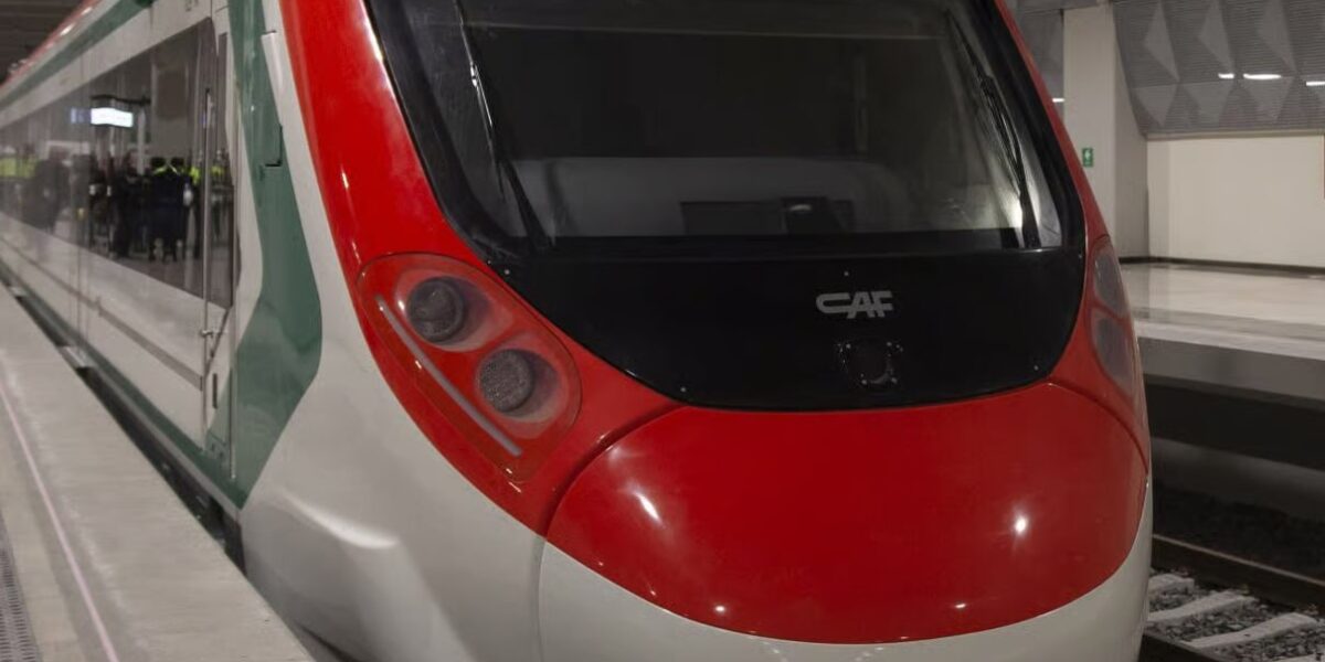 Anuncian fecha de apertura del Tren Suburbano que conectará CDMX con el AIFA